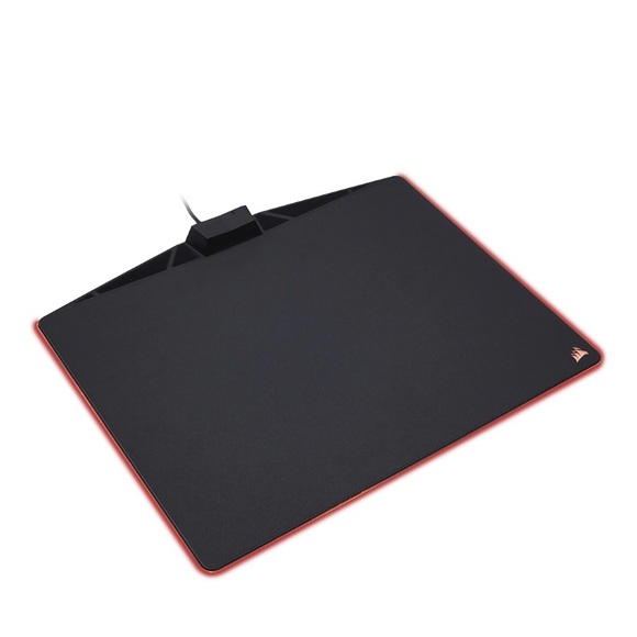 CORSAIR light-up mouse pad for computer use and gaming - Picture 2 of 5